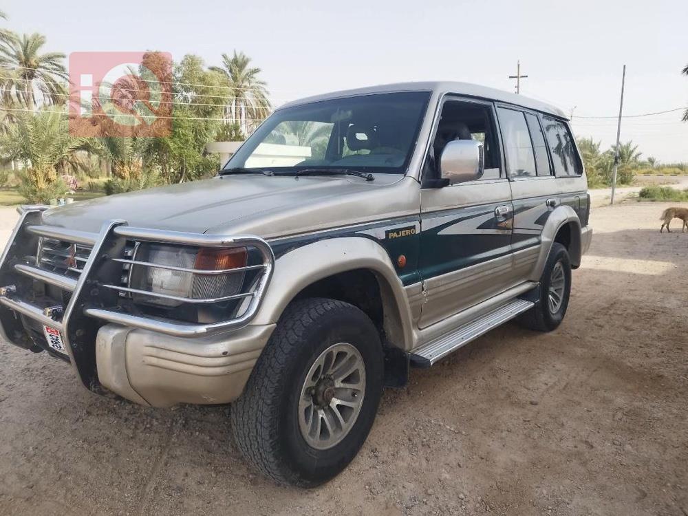 ميتسوبيشي باجيرو